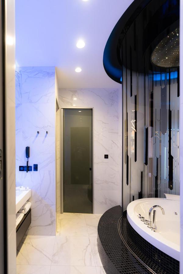 Tsarsky Hotel Киев Екстериор снимка
